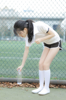 沉迷爱情
